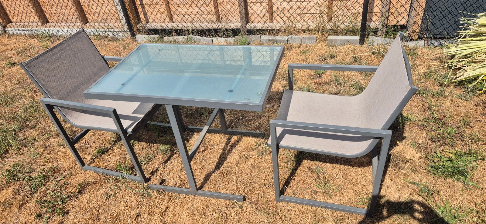 tafel met 2 stoelen., Gebruikt, Tuinset, Eettafel, Ophalen