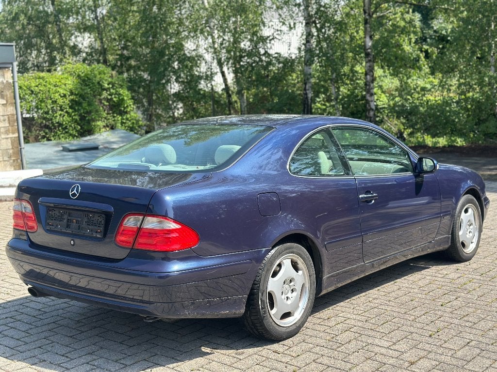 Mercedes clk 200 essence, Autos, Achat, Beige, Boîte manuelle, 5 places