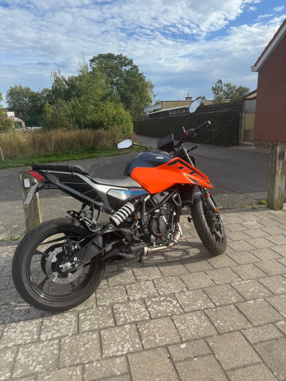 KTM Duke 125cc 2025, Fietsen en Brommers, Ophalen of Verzenden, Zo goed als nieuw