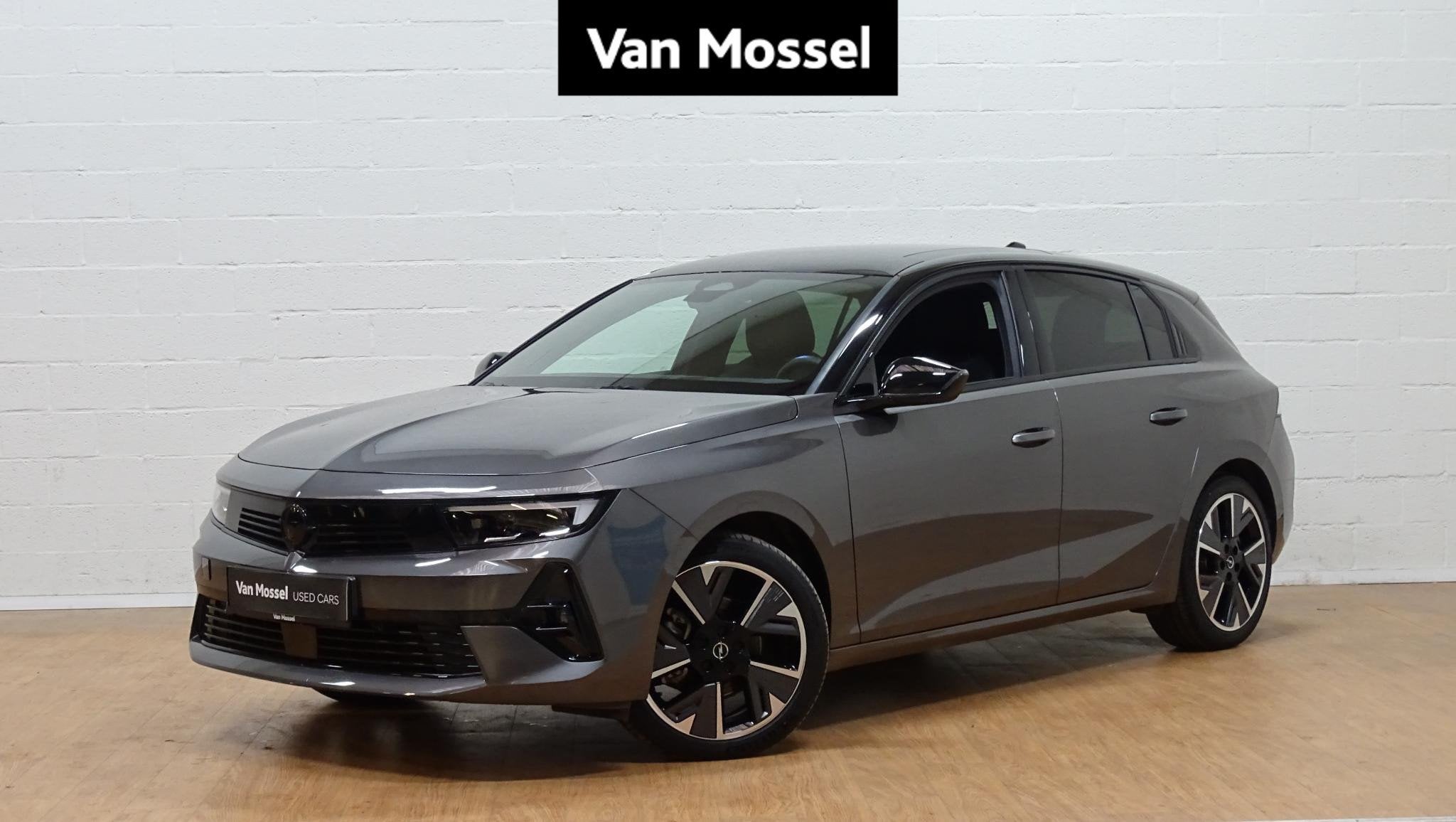 Opel Astra BEV Long Range 54kWh Ultimate +pano dak, Argent ou Gris, Achat, Éclairage LED, Noir