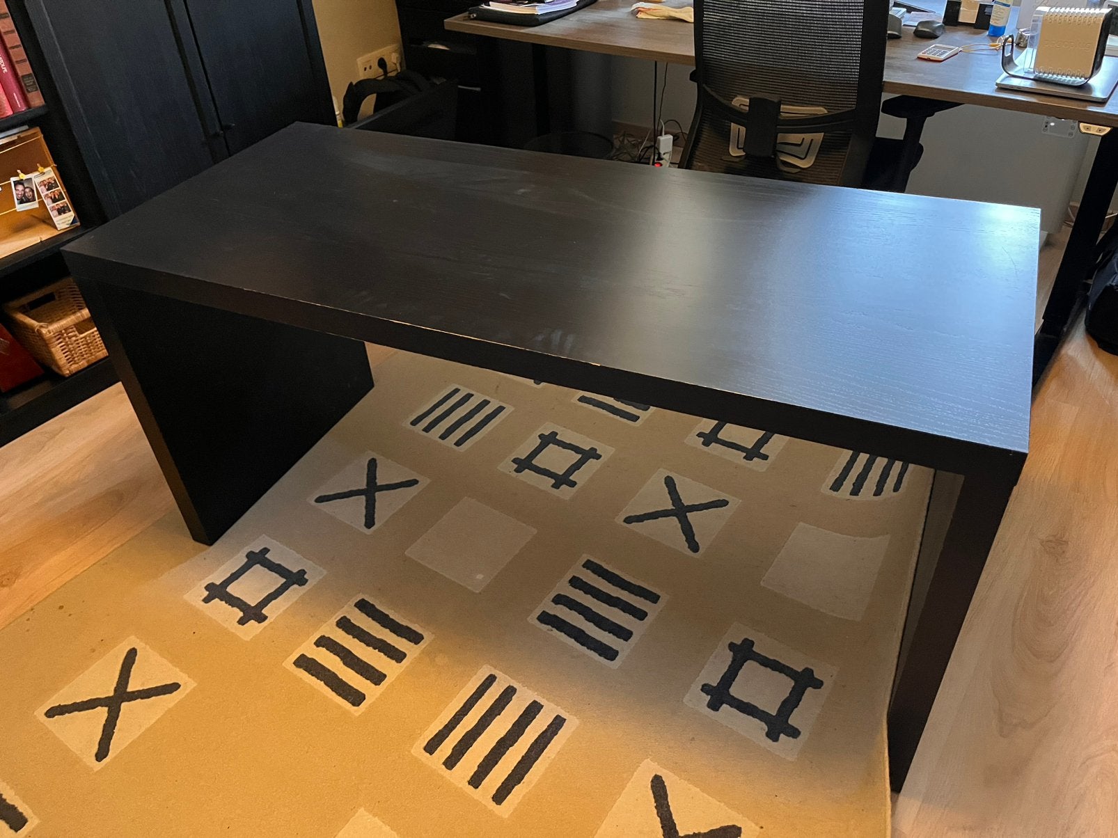 Malm bureau uittrekbaar, Huis en Inrichting, Ophalen, Gebruikt, IKEA
