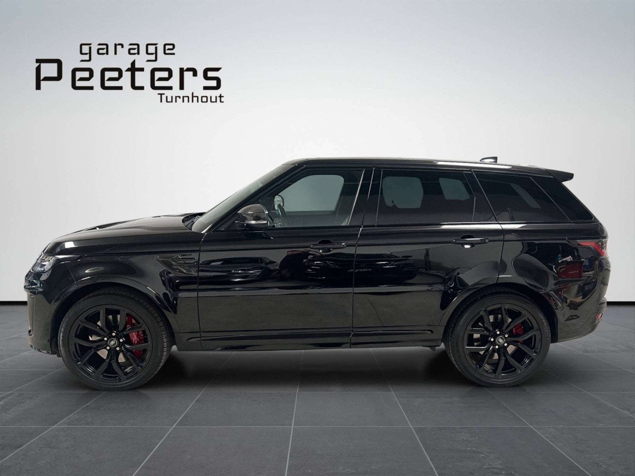 Land Rover Range Rover Sport SVR (bj 2022), Automaat, Zwart, Leder, Bedrijf