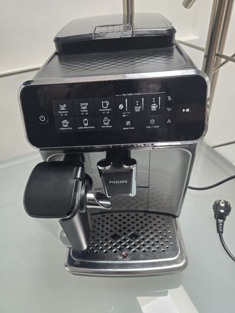 Philips LatteGo EP3246, Réservoir d'eau amovible, Café en grains, Utilisé, Enlèvement
