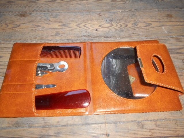 Vintage verzorgings-set met spiegel, Ophalen of Verzenden