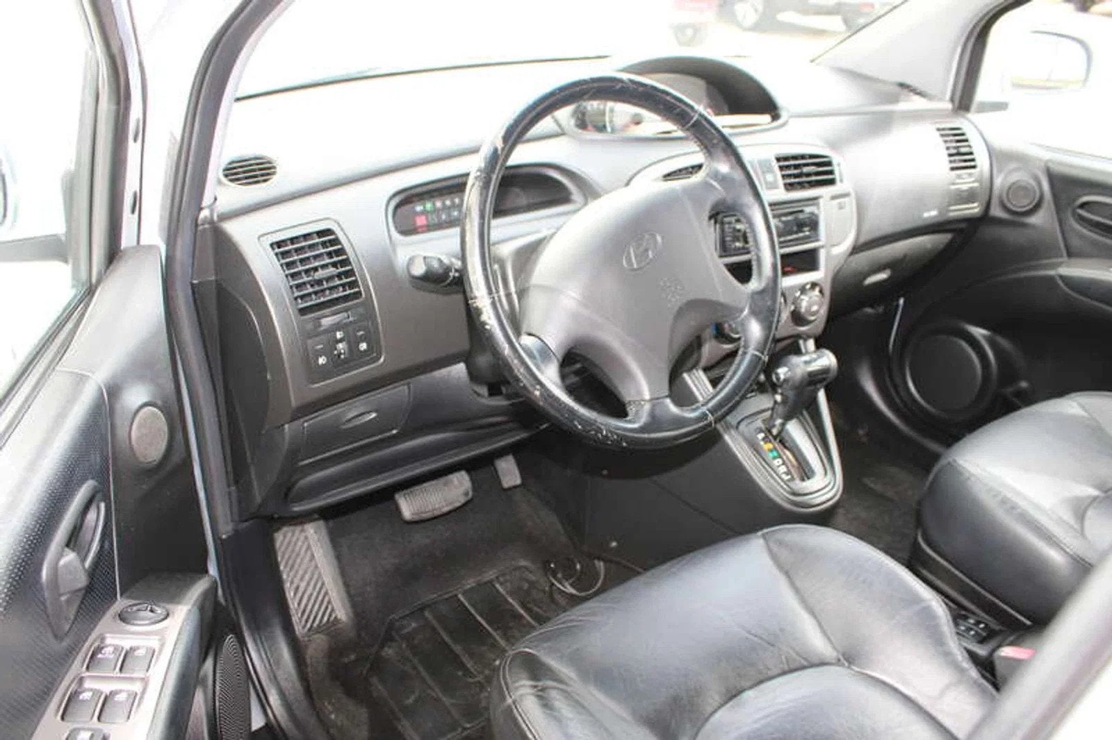 Hyundai Matrix Matrix 1.6i 16v GLSi (automatique), Autos, Cuir, Entreprise, Ordinateur de bord, 5 portes