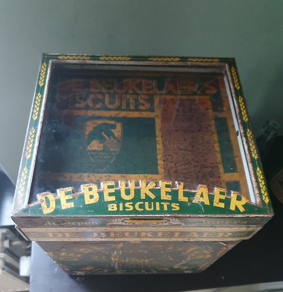 Très ancienne boîte De Beukelaer complète avec couvercle, Collections, Boîte en métal, Enlèvement ou Envoi, Biscuits