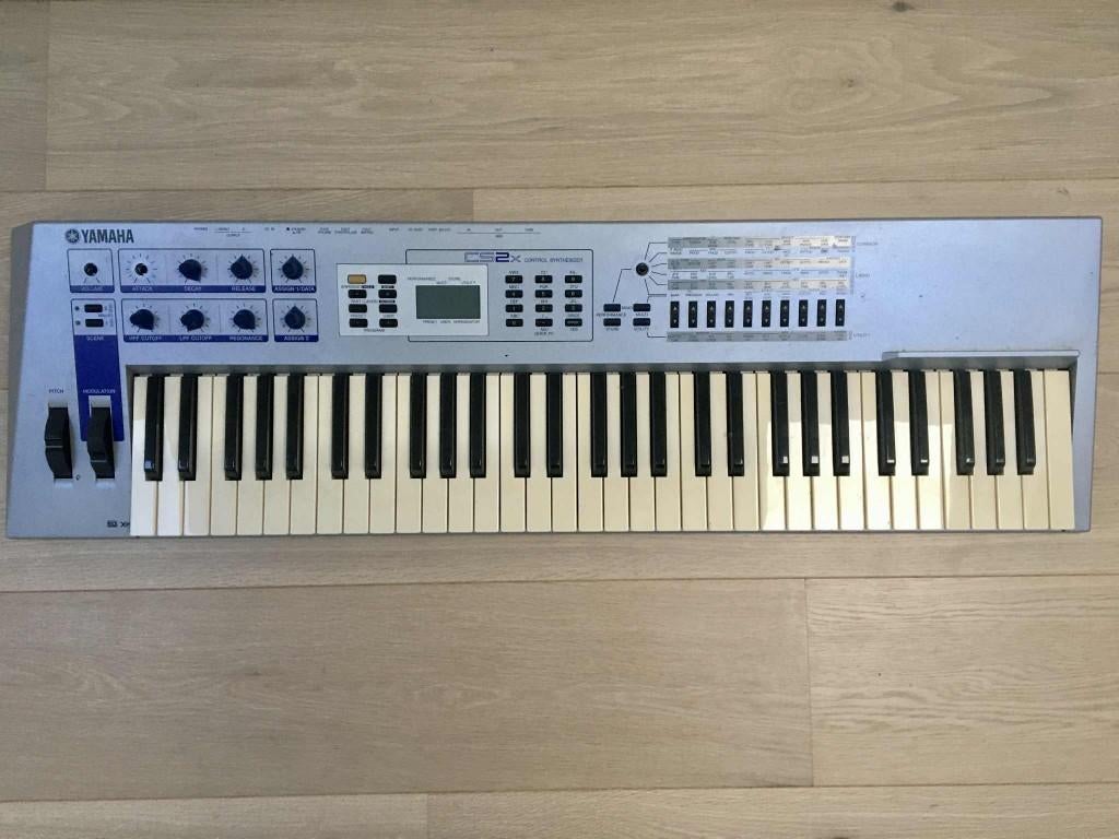 Yamaha CS2x synthesizer, Muziek en Instrumenten, Synthesizers, Ophalen, Gebruikt, Yamaha