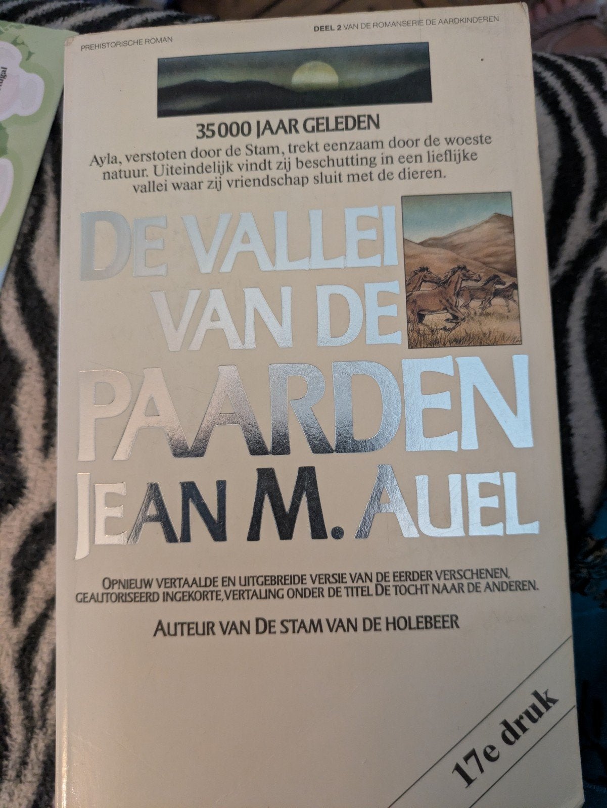 De vallei van de paarden Jean M. Auel, Ophalen of Verzenden
