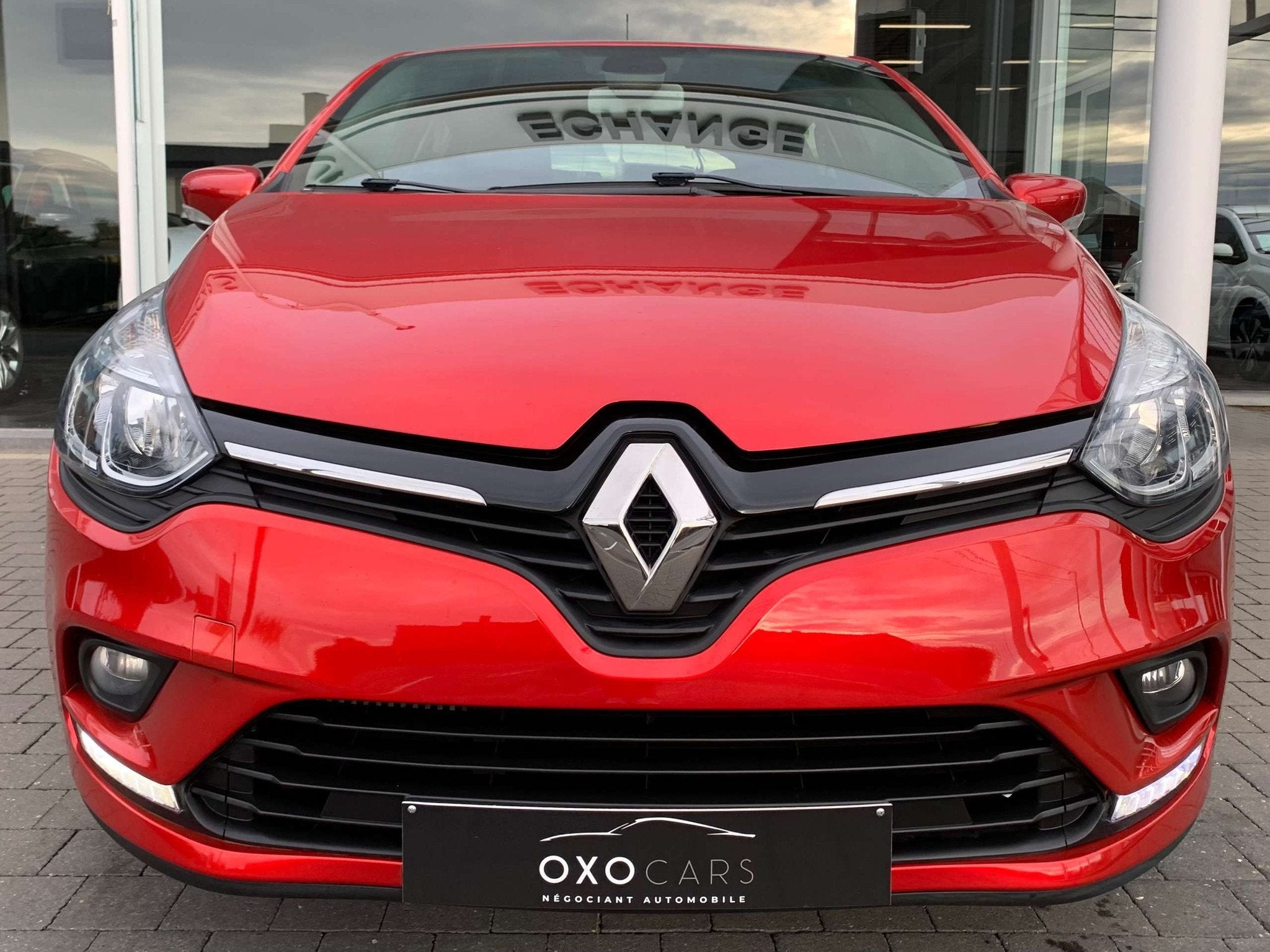 Renault Clio 0.9 TCe COOL & SOUND / GPS / Clim Auto / Cruise, Rouge, Achat, 898 cm³, Entreprise