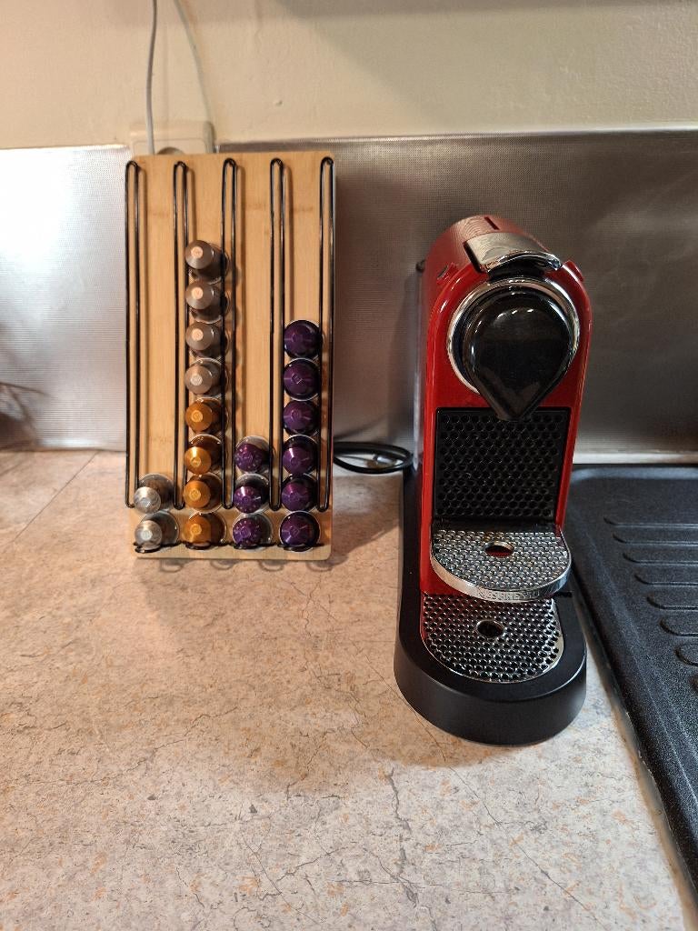 Machine à café Nespresso Citiz  Cherry Red, Elektronische apparatuur, Koffiezetapparaten, Ophalen, Gebruikt, Overige modellen