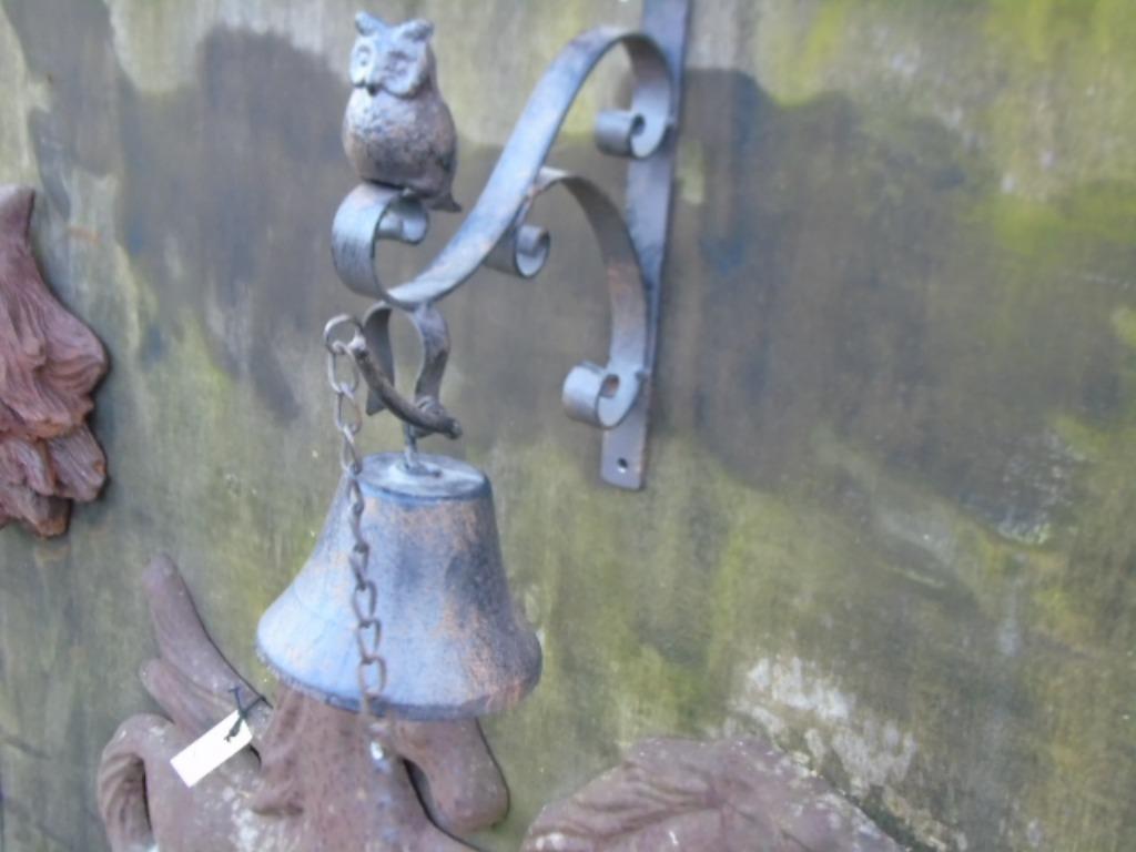 cloche de porte a bascule en fonte , le hibou ..., Jardin & Terrasse, Décoration murale de jardin, Neuf, Enlèvement