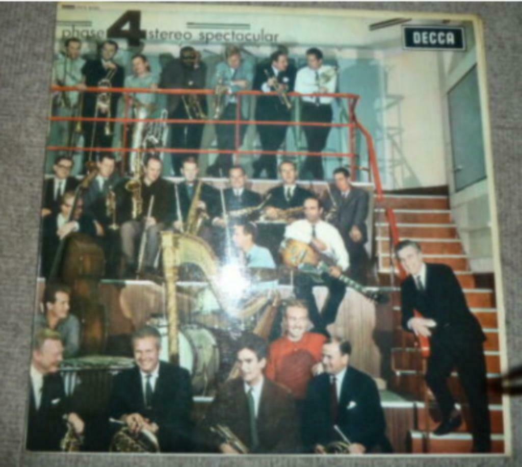 Vinyl LP Johnny Keating & 27 men : The Keating sound, Ophalen of Verzenden