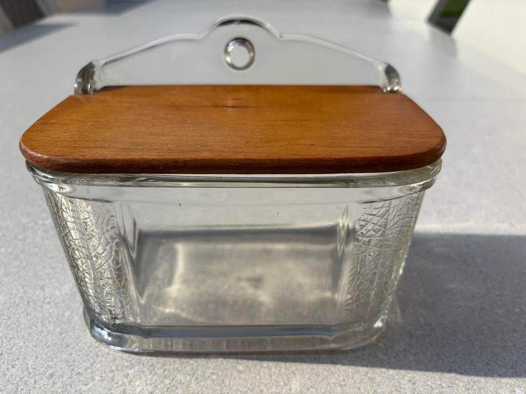 Antieke zoutpot uit glas met houten deksel, Antiek en Kunst, Ophalen