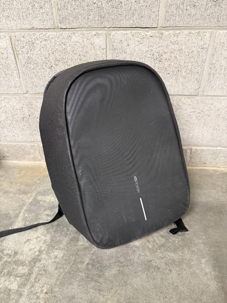 XD Design Bobby Hero Anti-Diefstal laptop rugzak, Ophalen of Verzenden, 17 inch of meer, Gebruikt, Rugzak