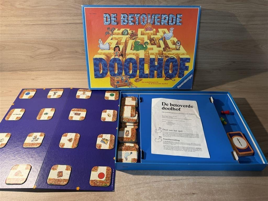 de betoverde doolhof - s6703, Hobby en Vrije tijd, Gezelschapsspellen | Bordspellen, Verzenden, Zo goed als nieuw