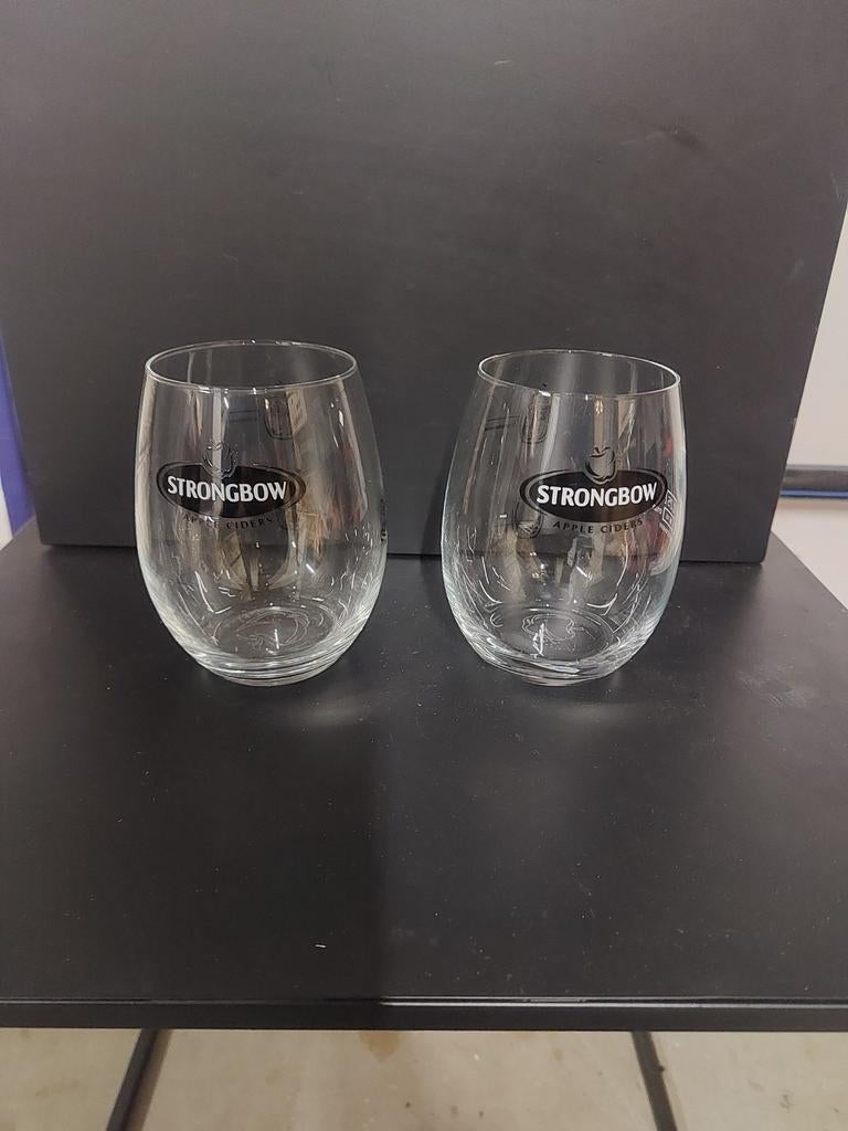 Lunettes Strongbow, Enlèvement ou Envoi, Comme neuf, Verre à bière