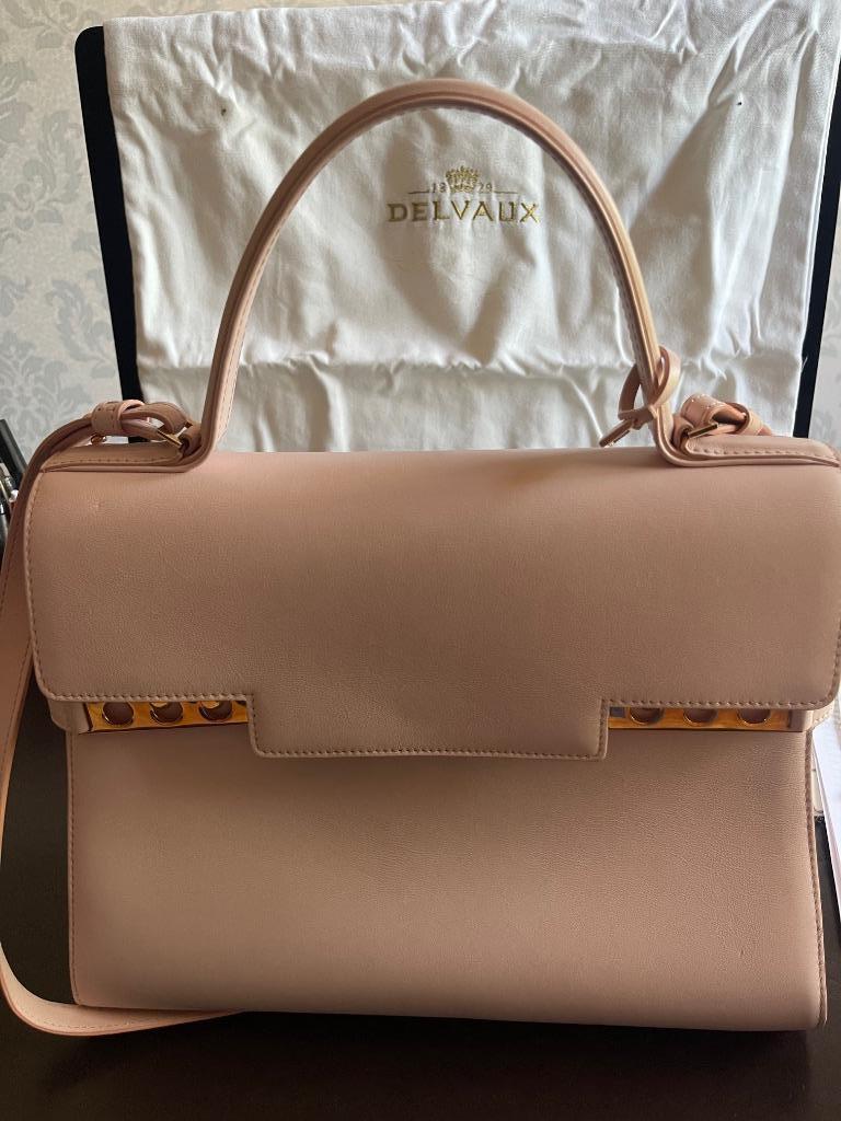 DELVAUX Tempête handtas met certificaat NIEUWSTAAT, Handtassen en Accessoires, Ophalen, Zo goed als nieuw, Roze, Handtas
