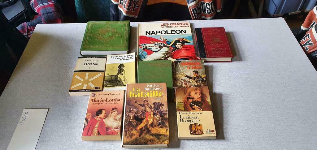 lot de 74 livres sur Napoléon 1er, Enlèvement, 19e siècle, Utilisé
