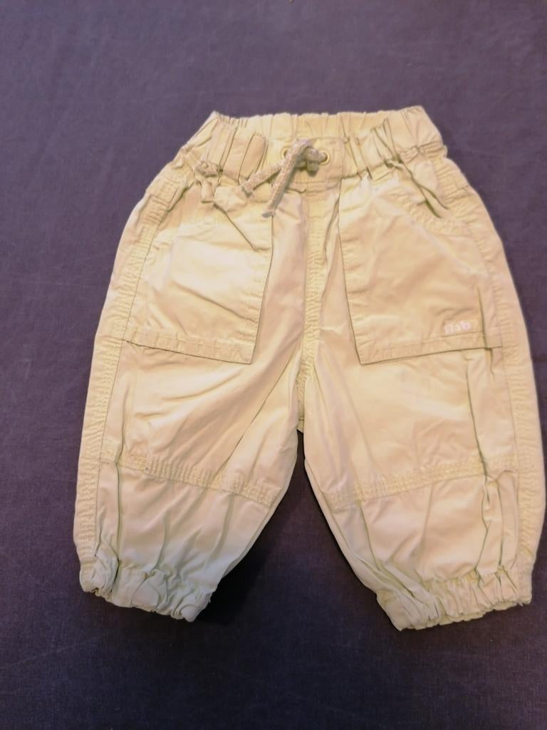 Broekje voor 1 maand, Kinderen en Baby's, Babykleding | Maat 56, Gebruikt, Broekje, Jongetje of Meisje, H&M
