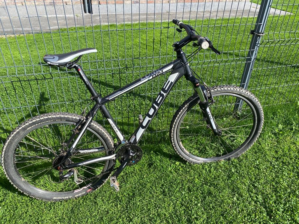 VTT CUBE Aim  11V  18 ‘´ noir et blanc, Enlèvement, Utilisé, Autres marques