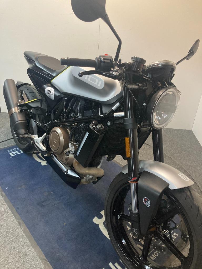 Husqvarna Vitpilen 701 MY2018 réf. LS 3044, Motos, Entreprise, Plus de 35 kW, 700 cm³, 1 cylindre