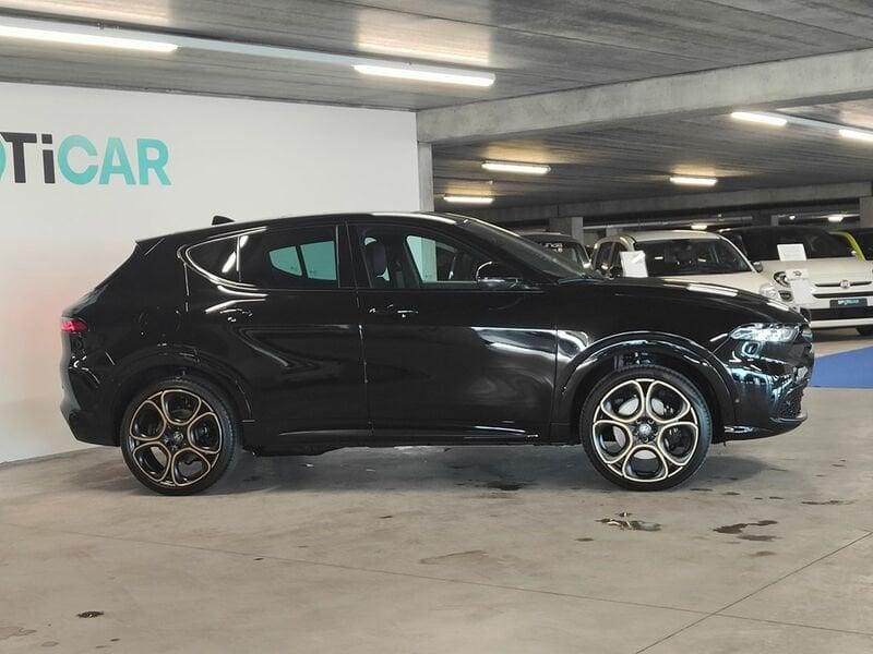 Alfa Romeo Tonale PHEV AT6e Q4 Intensa, Auto's, Automaat, Gebruikt, Zwart, USB