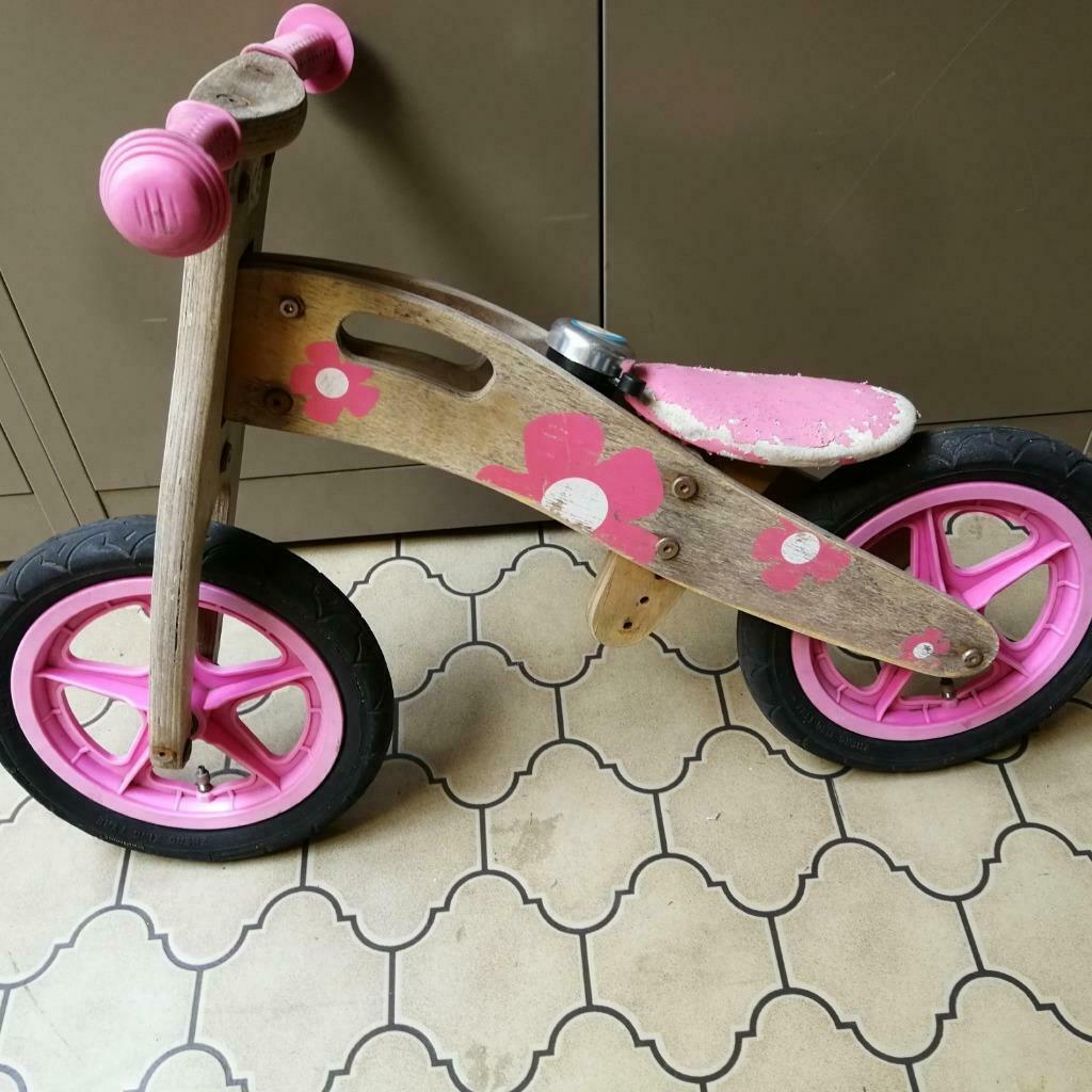 Houten loopfiets meisje, Ophalen of Verzenden, Gebruikt, Rij- of Hobbelspeelgoed