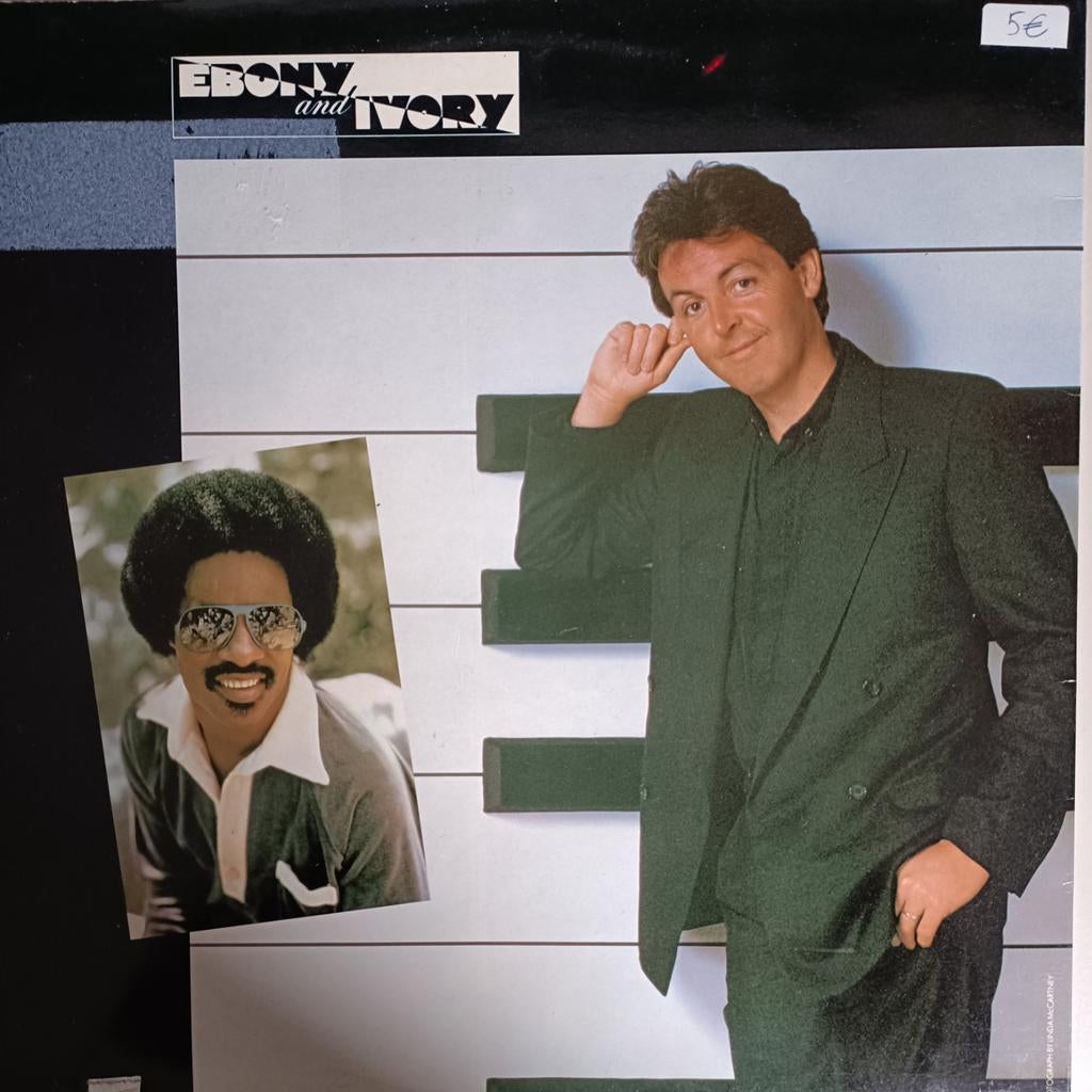 Maxi single Paul McCartney - Ebony And Ivory, Ophalen