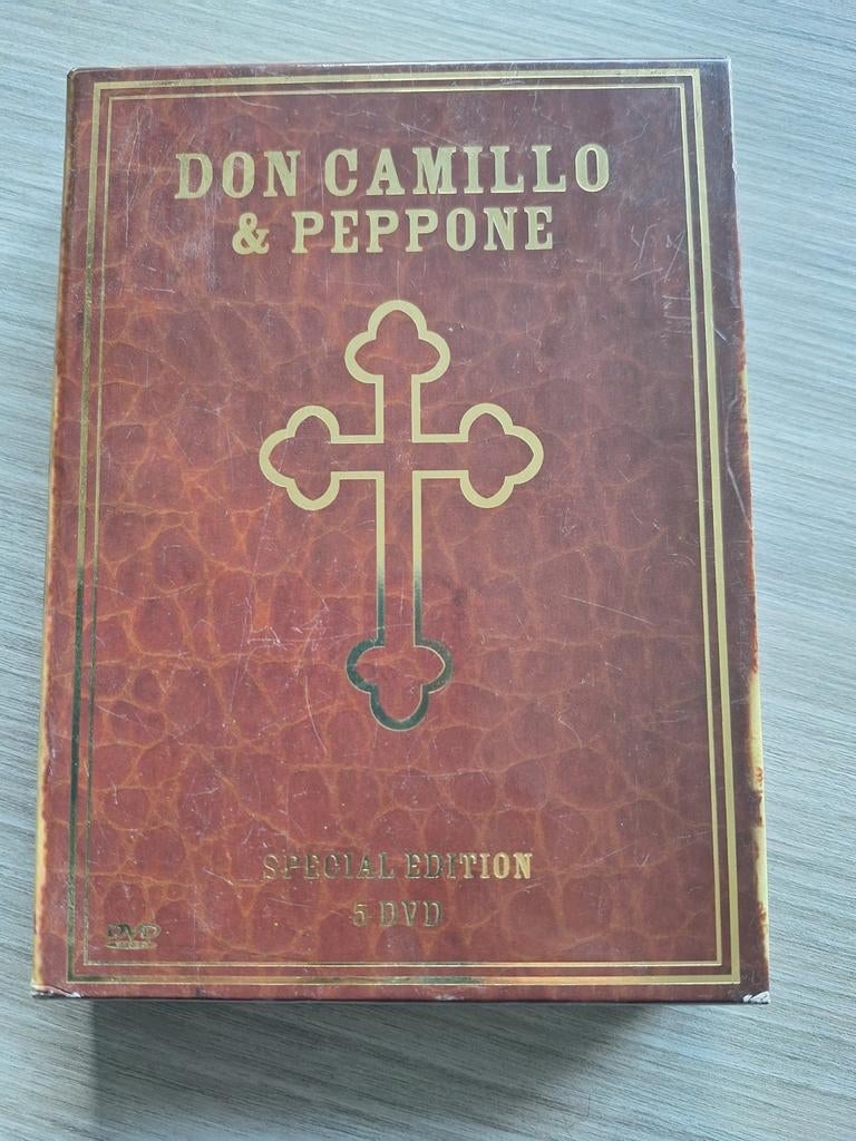 5 dvd's Don Camillo (Fernandel), Cd's en Dvd's, Ophalen