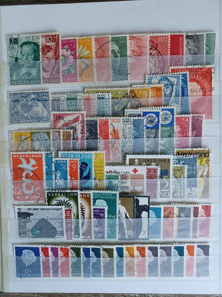 Postzegelverzameling Nederland - 100 zegels, Ophalen of Verzenden