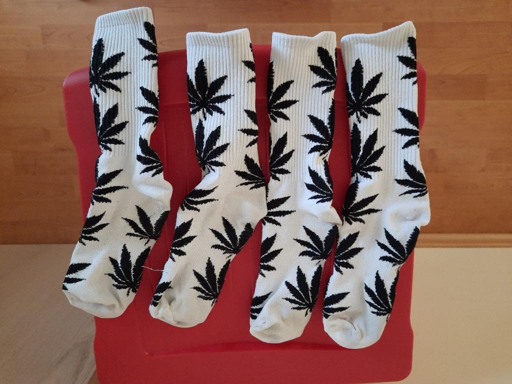 Kousen wietbladeren, Vêtements | Hommes, Chaussettes & Bas, Enlèvement ou Envoi, Porté, Taille 39 à 42, Blanc