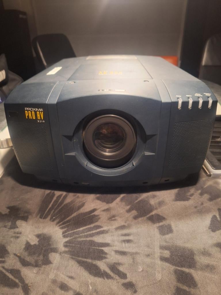 Beamer Professionele Lichtinstallatie met Kist en Beugel, Ophalen