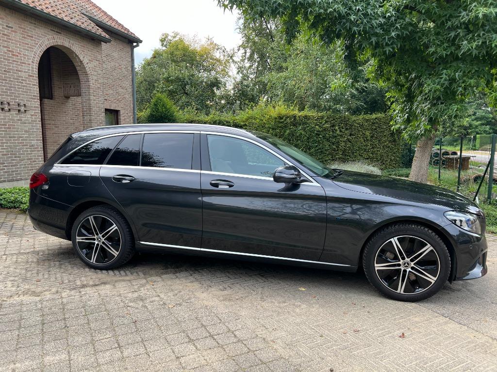 Mercedes C300 de PHEV avantgarde, Auto's, Automaat, Achterwielaandrijving, 4 cilinders, 2020 kg