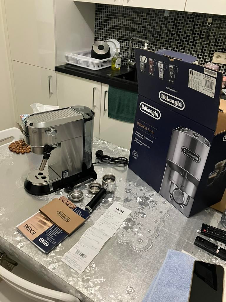 Cafetière Delonghi expresso cappuccino neuf…, Enlèvement, Comme neuf, Cafetière