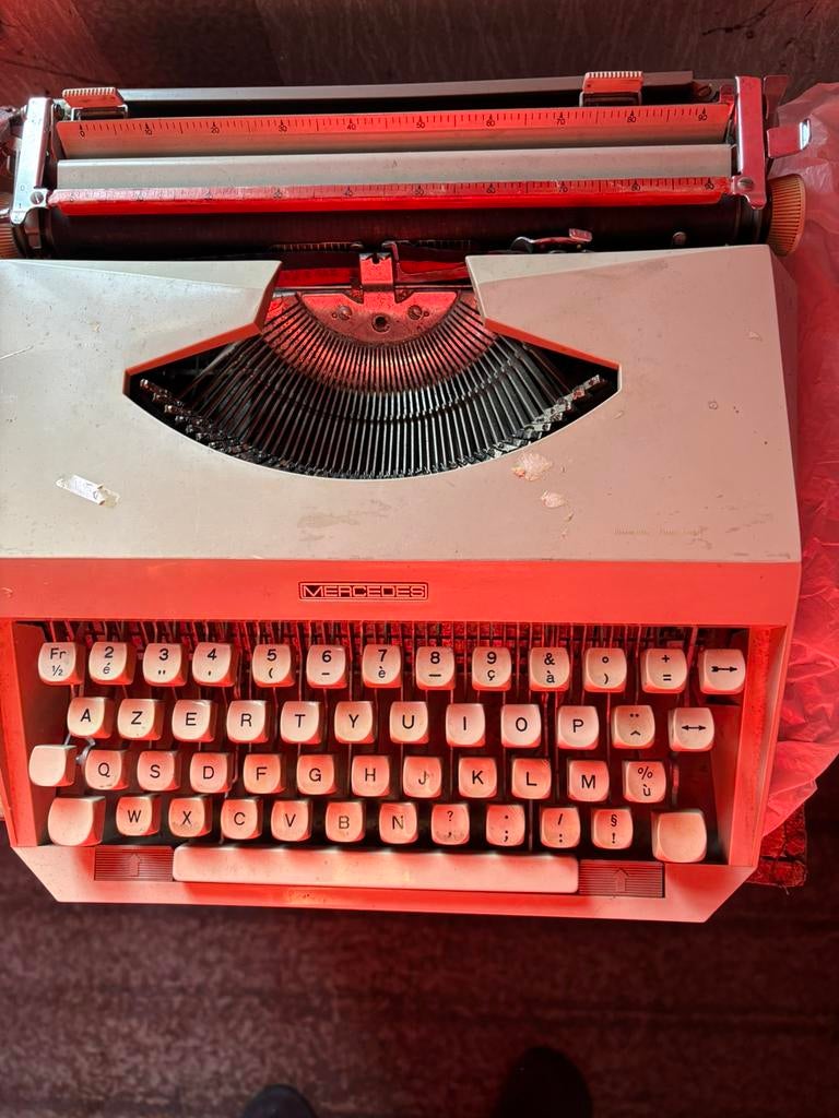 Vintage typemachine Mercedes-Sheidegger-Monarch, Diversen, Typemachines, Ophalen, Gebruikt