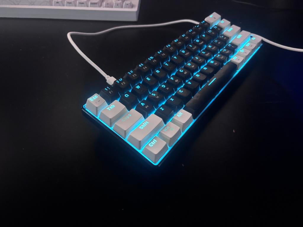 HKSJ 60% gaming toetsenbord., Ophalen, Zo goed als nieuw, Gaming toetsenbord