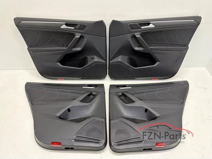 VW Tiguan Allspace 5NN Facelift R-Line Deurpanelen set rondo, Auto-onderdelen, Interieur en Bekleding, Ophalen of Verzenden, Gebruikt