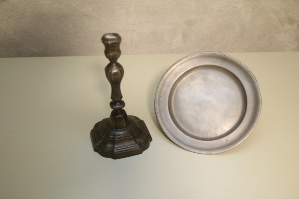 Antieke kandelaar en bord tin, Antiek en Kunst, Ophalen
