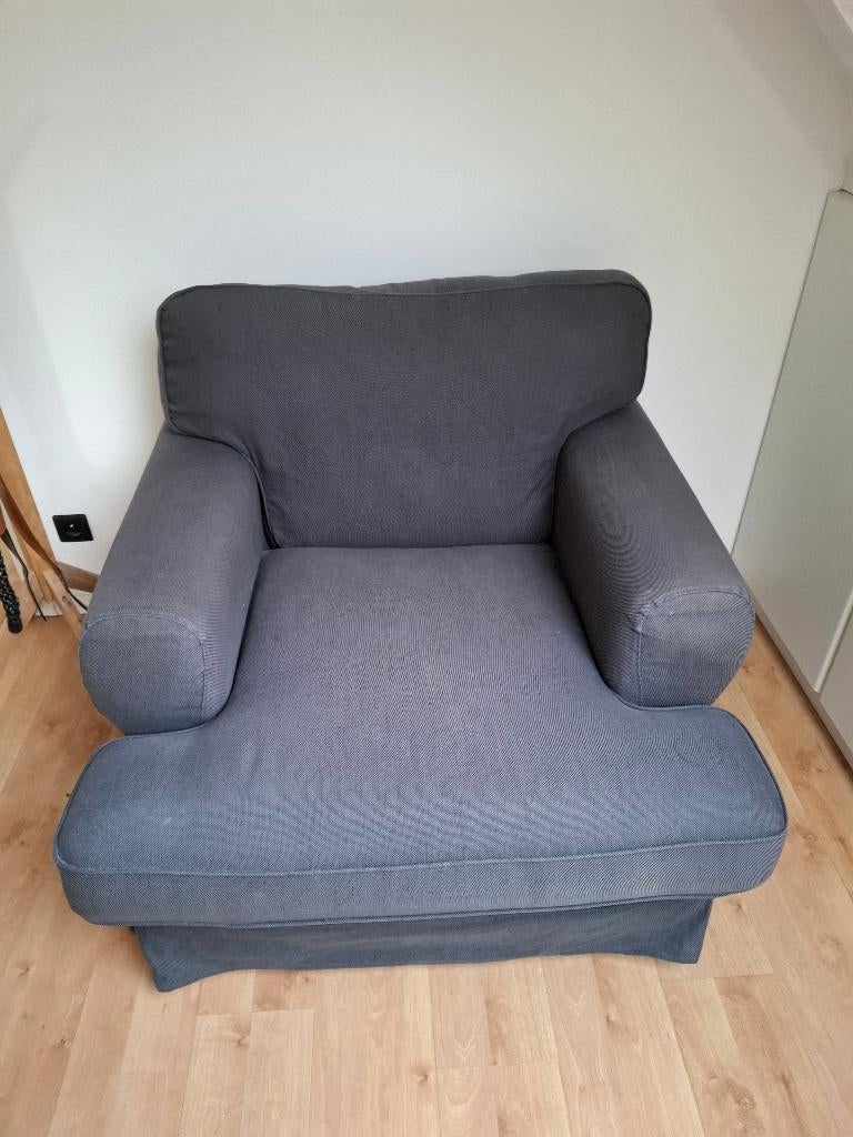 Love seat sofa, Enlèvement, Comme neuf, Tissus, Klassiek, modern, rustiek, past bij vele stijlen