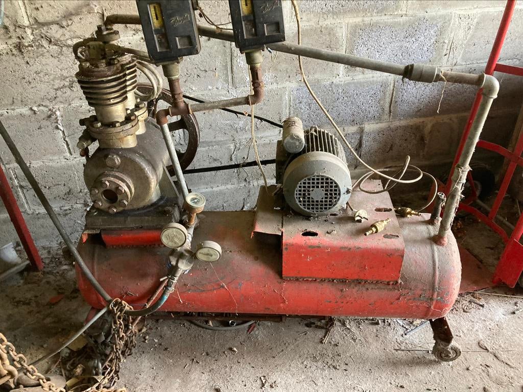 Compresseur fonctionnel, 100 liter of meer, Gebruikt, 6 tot 10 bar