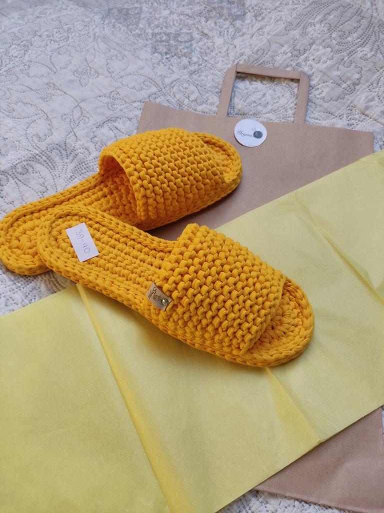 Handgemaakte pantoffels. Maat 39, Kleding | Dames, Schoenen, Nieuw, Pantoffels of Sloffen, Geel, Ophalen of Verzenden