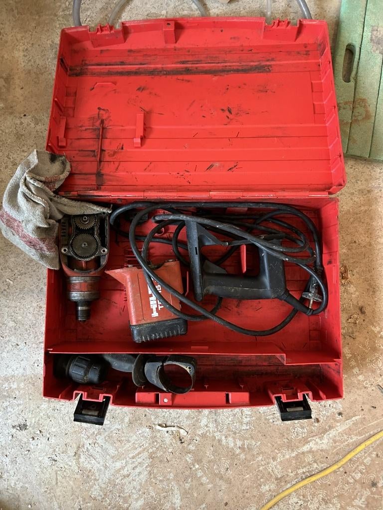 Hilti perceuse Burineuse, Enlèvement ou Envoi, Perceuse, Mécanisme de percussion