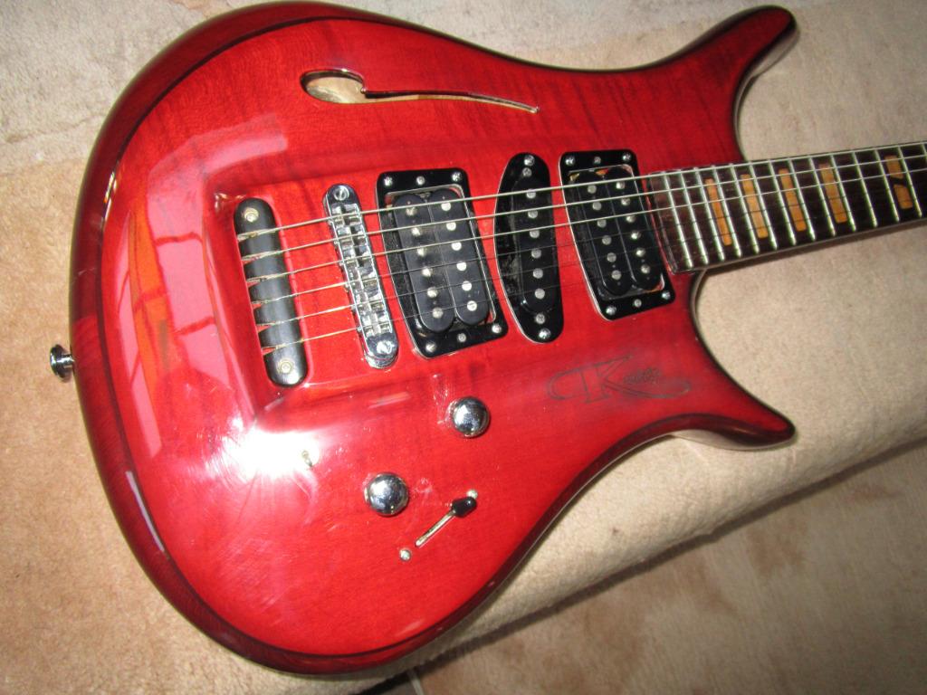 Gitaar KRITZ / STRADOVARIUS SJ219, Musique & Instruments, Instruments à corde | Guitares | Basses, Utilisé, Électrique, 6 cordes