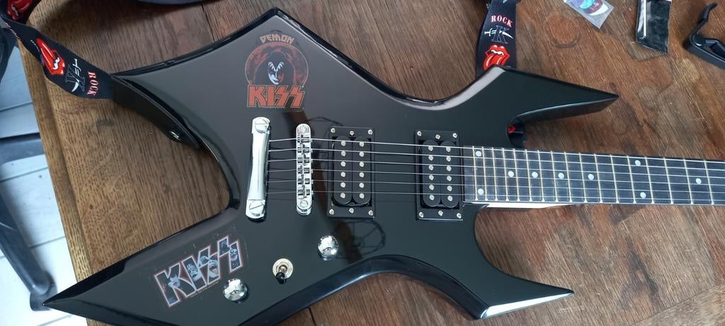 KISS elektrische gitaar, Ophalen of Verzenden, Zo goed als nieuw