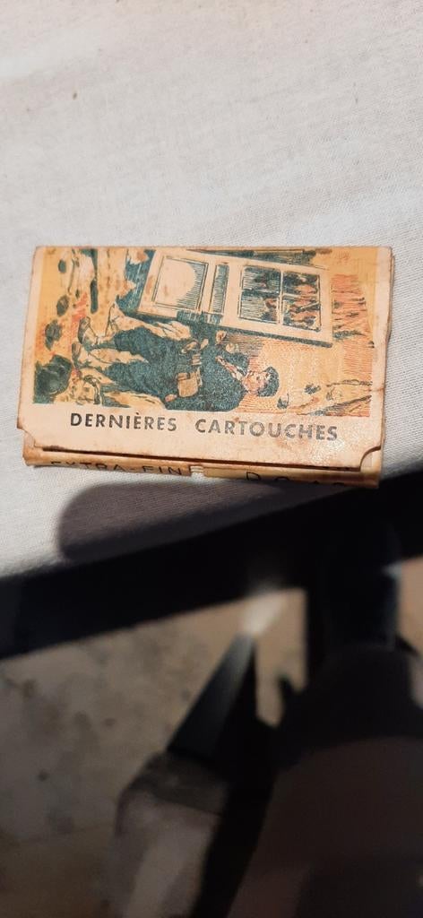 Bijzonder verzamelobject sigarettenblaadjes, Enlèvement, Utilisé, Autres types