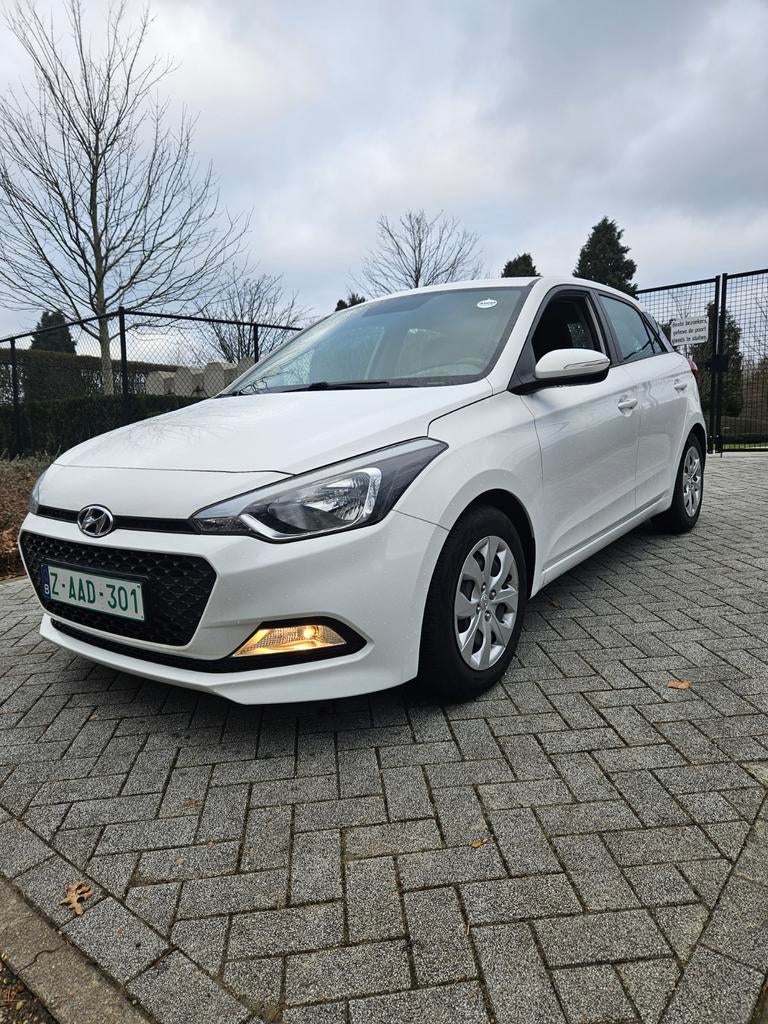 ✅️️️HYUNDAI I20/1.2BENZINE/1EIGENAAR/€6D/AIRCO/1JR GARANTIE, Auto's, Euro 6, Wit, 55 kW, Electronic Stability Program (ESP)