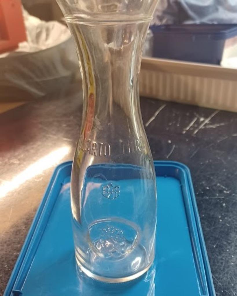 wijnkaraffen 250 cc, Huis en Inrichting, Ophalen, Gebruikt, Glas, Glas of Glazen
