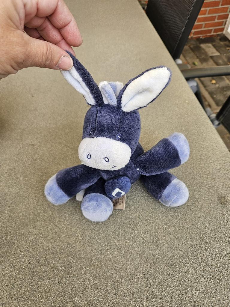 Knuffel kinderen, Ophalen