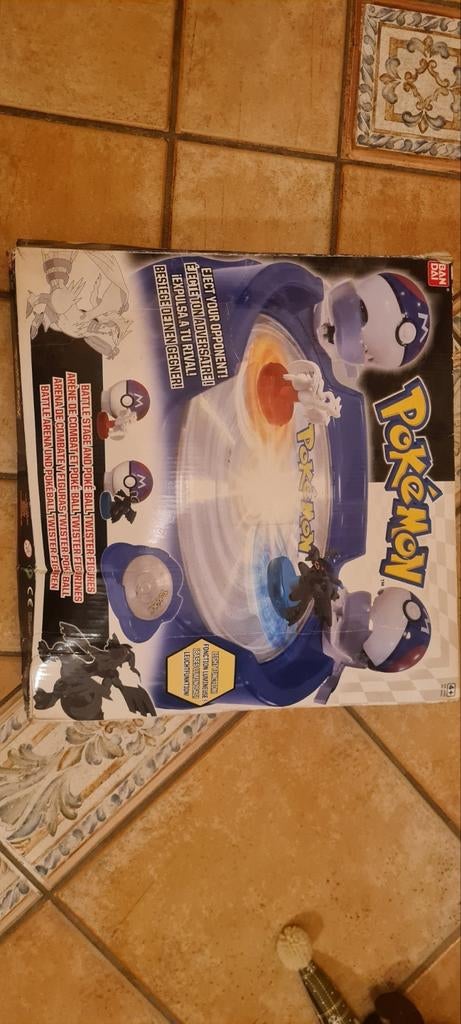 Pokemon arena, Ophalen of Verzenden, Gebruikt