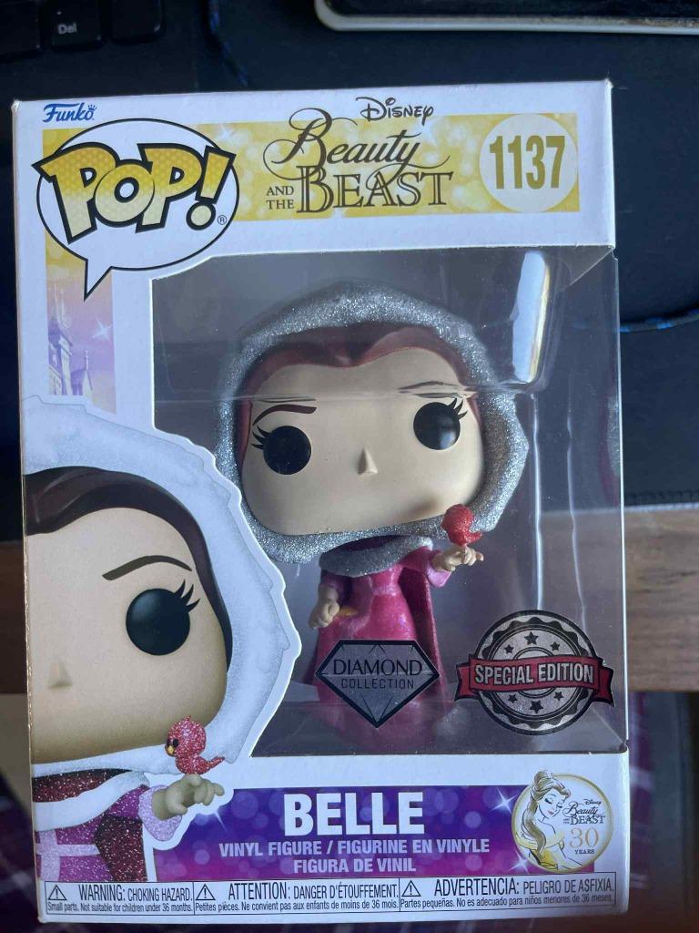 Disney funko pop Belle collectors stukje, Ophalen of Verzenden, Assepoester of Belle, Nieuw, Beeldje of Figuurtje